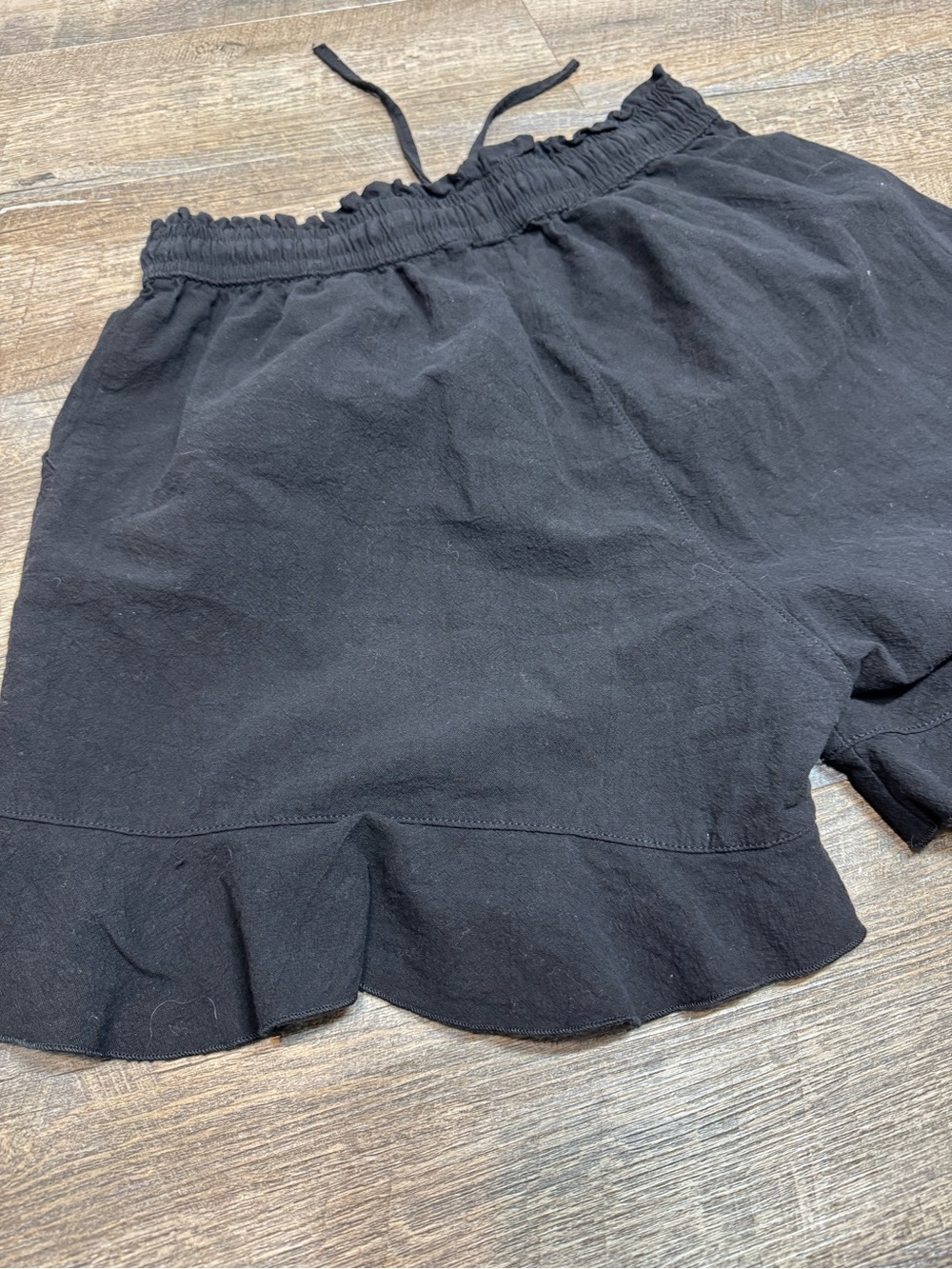Black Linen Blend Ruffle Hem Drawstring Shorts SZ M - Picture 13 of 15
